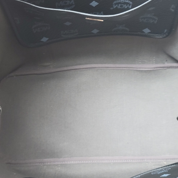 100% Authentic MCM black shopper tote set - Picture 15 of 16